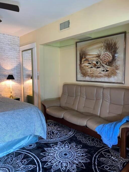 Cozy Home, King Bed, 3 Bedrooms,Close To Downtown Beaches Towncenter Jacksonville Eksteriør bilde